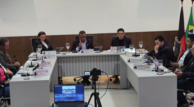 Câmara de Catingueira aprova projetos e debate melhorias para o município durante a 8º Sessão Ordinária de 2026